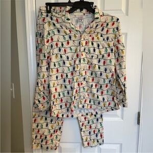 Women’s Christmas Light Print Pajamas